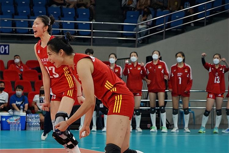 Khách Sạn Gần Nhất